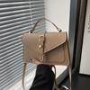 Temperament small bag women's bag 2025 summer new fashion portable messenger bag Korean version personalized ins shoulder small square bag
