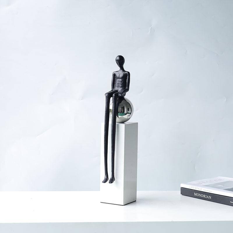 Metal Character Ornaments Abstract Thinker Sitting Ball Person Geometric Portrait Sculpture Metal Figurine Home Decoration