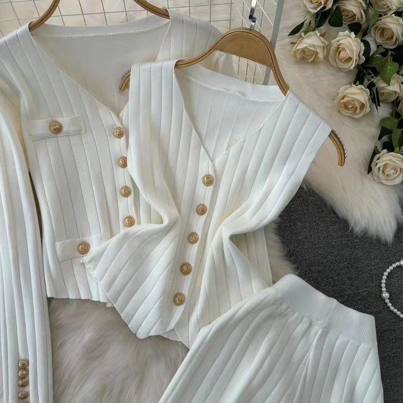 Fashion Suit Women's Korean Version Long-sleeved V-neck Single-breasted Knitted Jacket Three-piece Vest High-waisted Straight-leg Wide-leg Pants