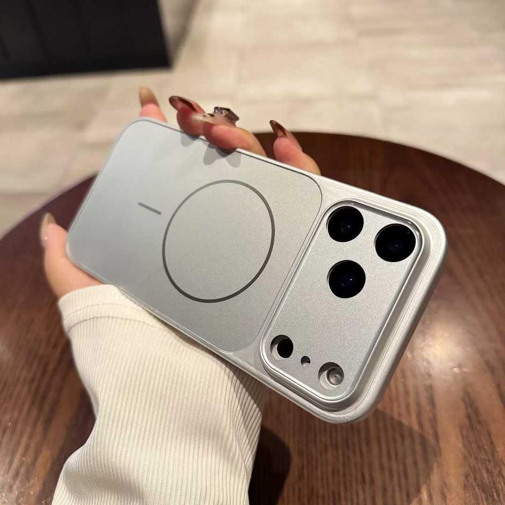 Seconds change 17 thin circle magnetic mobile phone case, suitable for Apple 17PROMAX trend 11 acrylic protective case 15/16