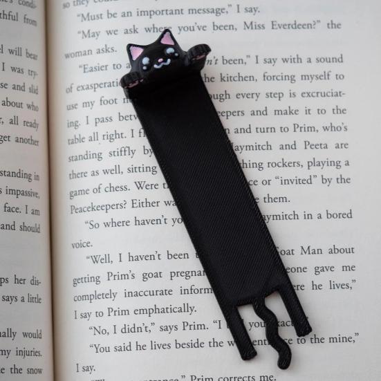 Hanging Cat Bookmark Plastic 3D Printed Long Body Kitten Book Page Marker Animal Decoration Book Lovers Birthday Christmas Gift