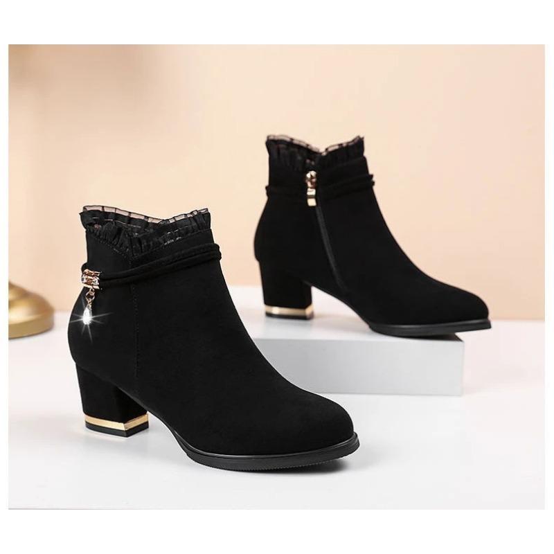 New Autumn Fashion Boots Women Fur Winter Warm Pointed Ankle Boots Sexy High Heel Rhinestone Decoration Zipper Women Boots