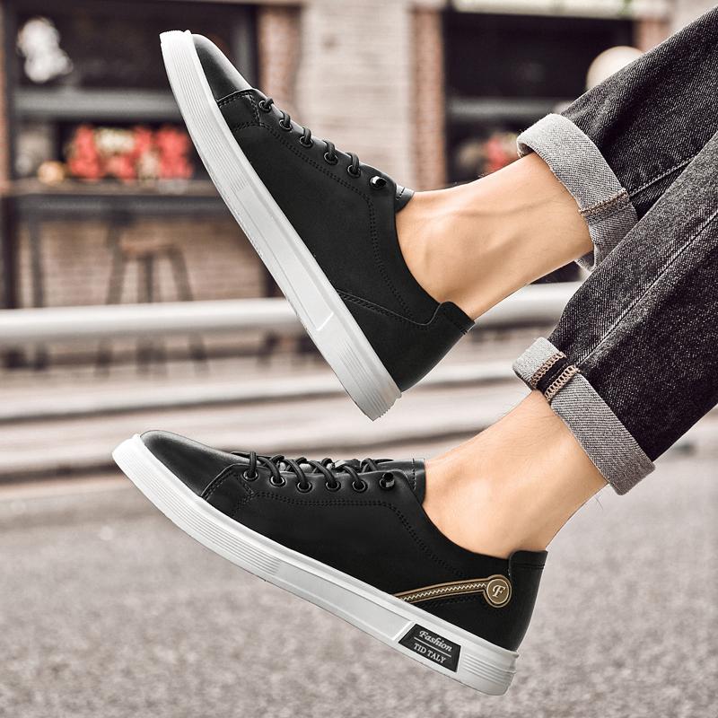Fashion New Men Casual Walking Footwear Outdoor Mens Non-Slip Sneakers Genuine Leather Men Skate Shoes Stylish Male Comfortable Flats
