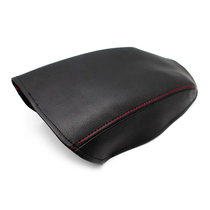 Soft Carbon Texture Leather Armrest Cover For VW Golf 7 MK7 2014 2015 2016 Car Center Armrest Box Pad Skin Cover Sticker Trim