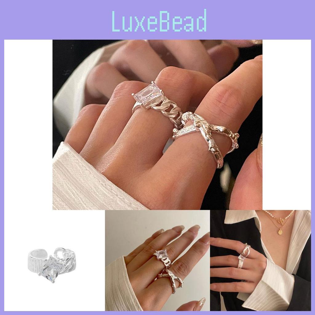 Einzigartiger unregelmäßig texturierter handgefertigter Xs925 Silberring für Frauen mit glamourösem Design und verstellbarer Größe für moderne Mode