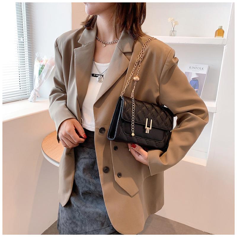 Vintage Kette Handtasche 2023 Mode Eine Schulter Messenger Handtasche Einfache Kleine Quadratische Tasche Trend