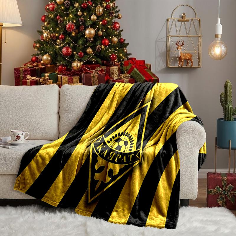 Kairat Golden Emblem Design Throws Blanket Flannel Blankets Plush for Couch Bed Gifts for Men Women Travel picnic blanket Christmas fan gifts