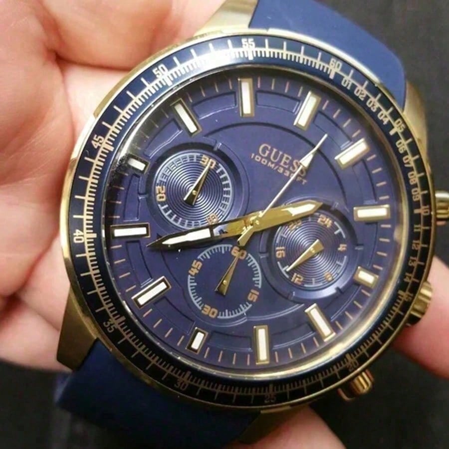 Guess Men Watch Quartz Suitable For Daily Gatherings And Other Occasions W0802G2