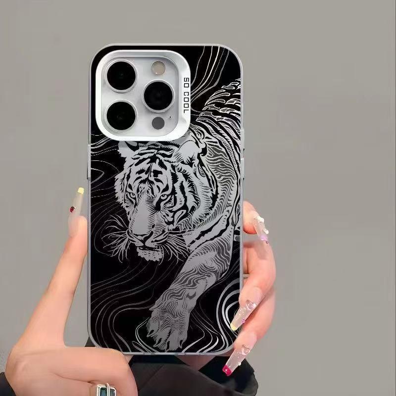 

Чехол для iPhone «Тигр, спускающийся с горы»: Подходит для 14+, 16 Pro Max, 15, 13, 12 iPhone 16