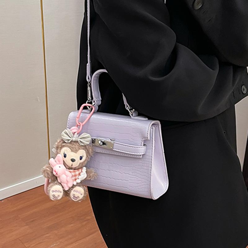 French Niche Texture Hand Bag 2025 New Women's Bag Fashionable Simple Messenger Bag Popular Casual Small Square Bag