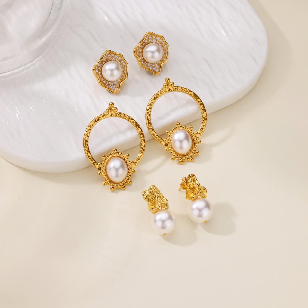 18K Gold‑Plated Stainless‑Steel Lace‑Pattern Oval Women Stud Earrings, Retro Niche Versatile Ear Jewelry