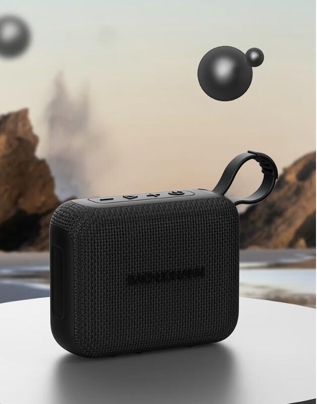 Bach Johann Q4 Portable Bluetooth Speaker