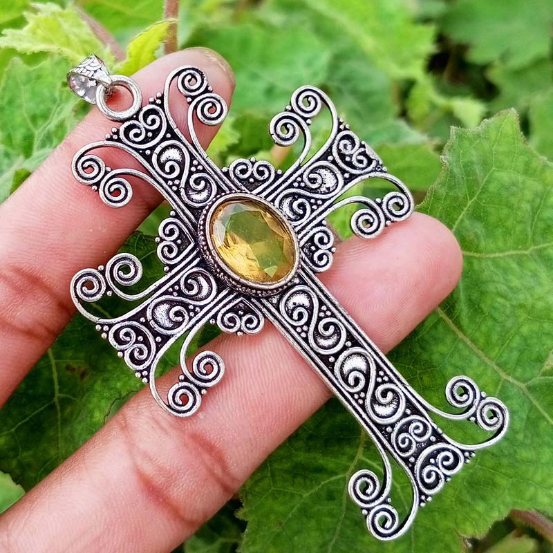

Faceted Citrine Topaz Gemstone 925 Sterling Silver Plated Gift Pendant Jewelry CCP-P21