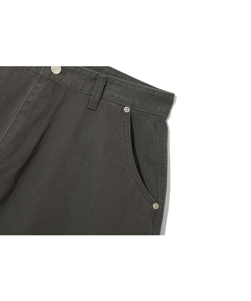 BASEMOMENT Cinch Back Curved Bermuda Pants Mocha Smoke
