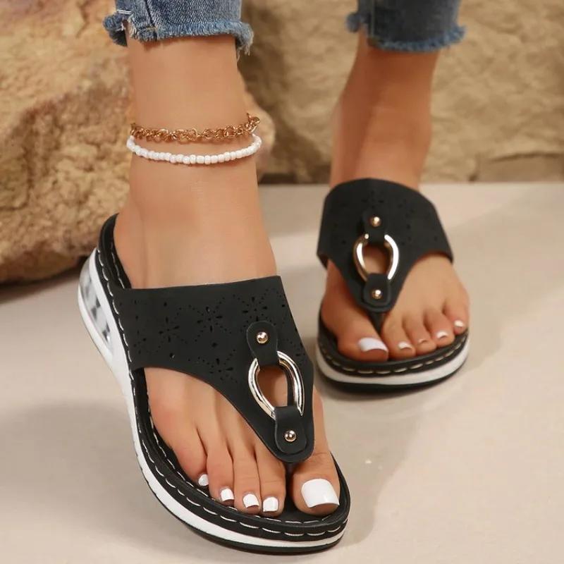 Fashion Women's Shoes 2025 High Quality Summer Women's Slippers Outdoor Open Toe Mid Heel Water Proof Casual Concise Thong Slippers