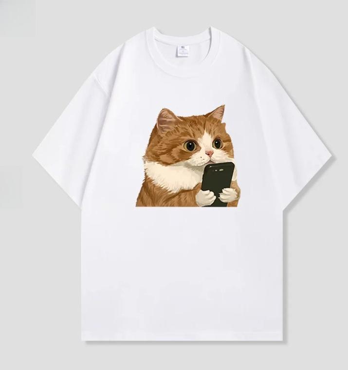 Cute Cat TShirt Funny Cat Meme TShirt Orange Cat Using Phone Graphic Tee for Cat Lovers Women Unisex Casual Short Sleeve Top S