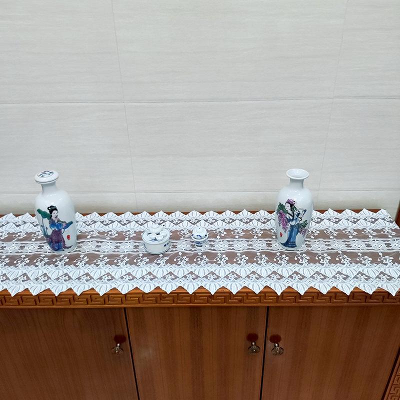 Embroidered Table Flag, Lace Embroidery, Polyester Hollow, Long Tablecloth Fabric, Simple Home Decoration, Coffee Table TV