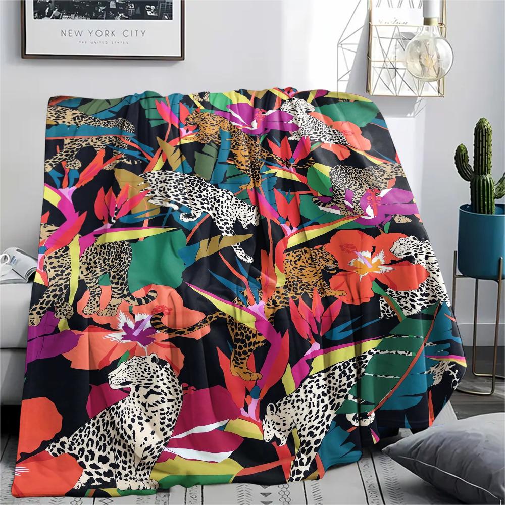 1Pc Jungle Leopard Print Flannel Blanket, High Quality Comfortable for All Seasons, Home Decor, Warmth and Comfort, Perfect for Christmas Gifts