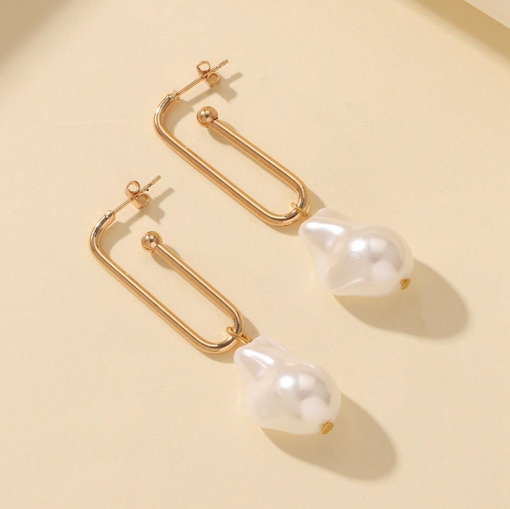 1 Pair of   Women's   Earrings  U-shaped  Special-shaped Pearl  Ear Hooks