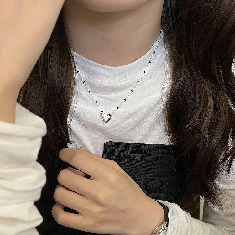 Sterling Silver Heart Pendant Necklace with Black Bead Clavicle Chain - Women's Niche Design, INS Style