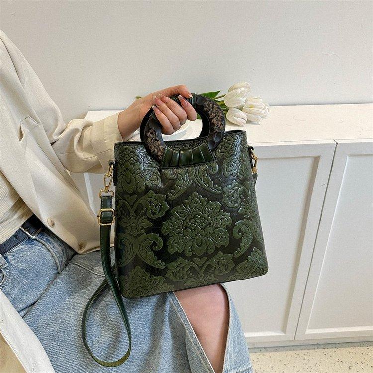 Edebiyat ve Sanat Crossbody Kadın Çantası Desen Kontrast Renk Fermuar Büyük Kapasiteli Çanta Avrupa ve Amerikan Retro Kadın Çantası