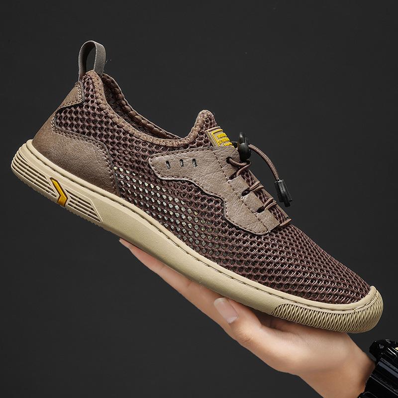 Fashion Summer Men Breathable Outdoor Sandals Men Casual Antiskid Walking Shoes Lightweight Soft Bottom Sandals for Men Driving Shoes