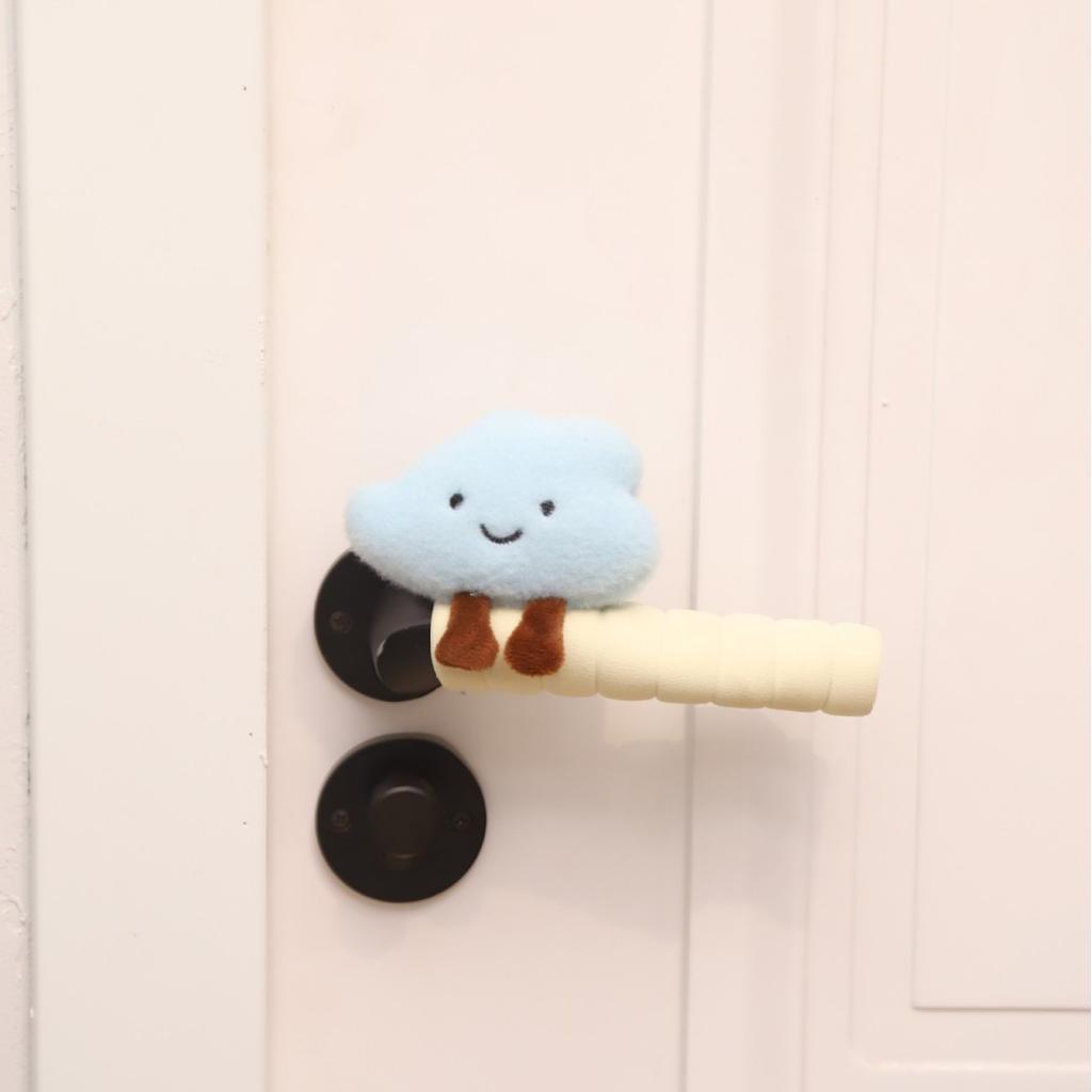 1 Stück Antistatische Schwamm Türknaufabdeckungen - Niedliche Plüsch 3D Wolken Accessoires Mädchen Schlafzimmer Türgriffhüllen Winter Heimdeko