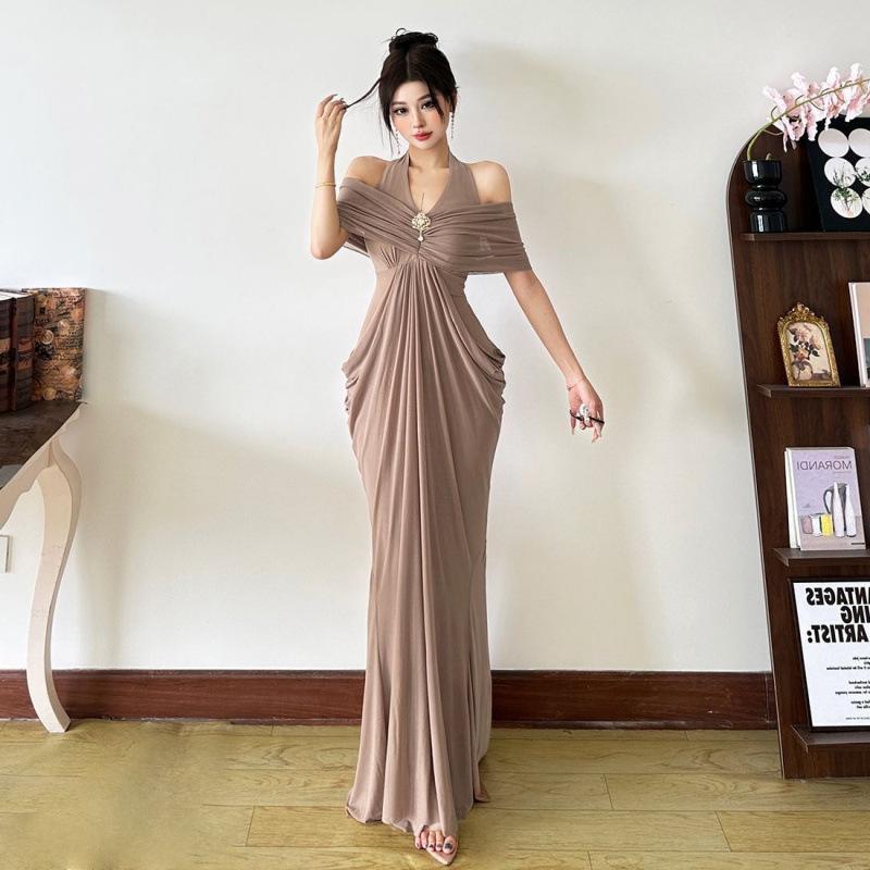 French Pure Desire Style Pleated Slim and Thin Neck Dress Femininity Drape Dress