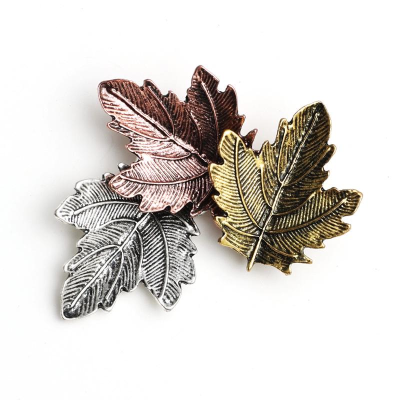 Tri-Color Maple Leaf Vintage Brooch - Elegant European & American Fashion Accessory