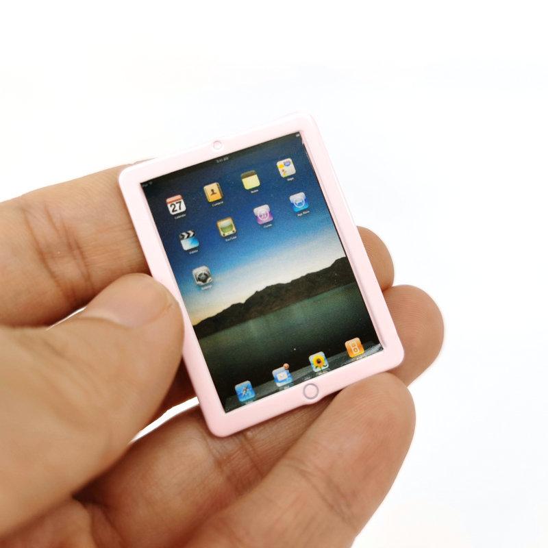 Game Accessories Pocket Game Controller Model Doll House Electronic Controller Model Pet Figure