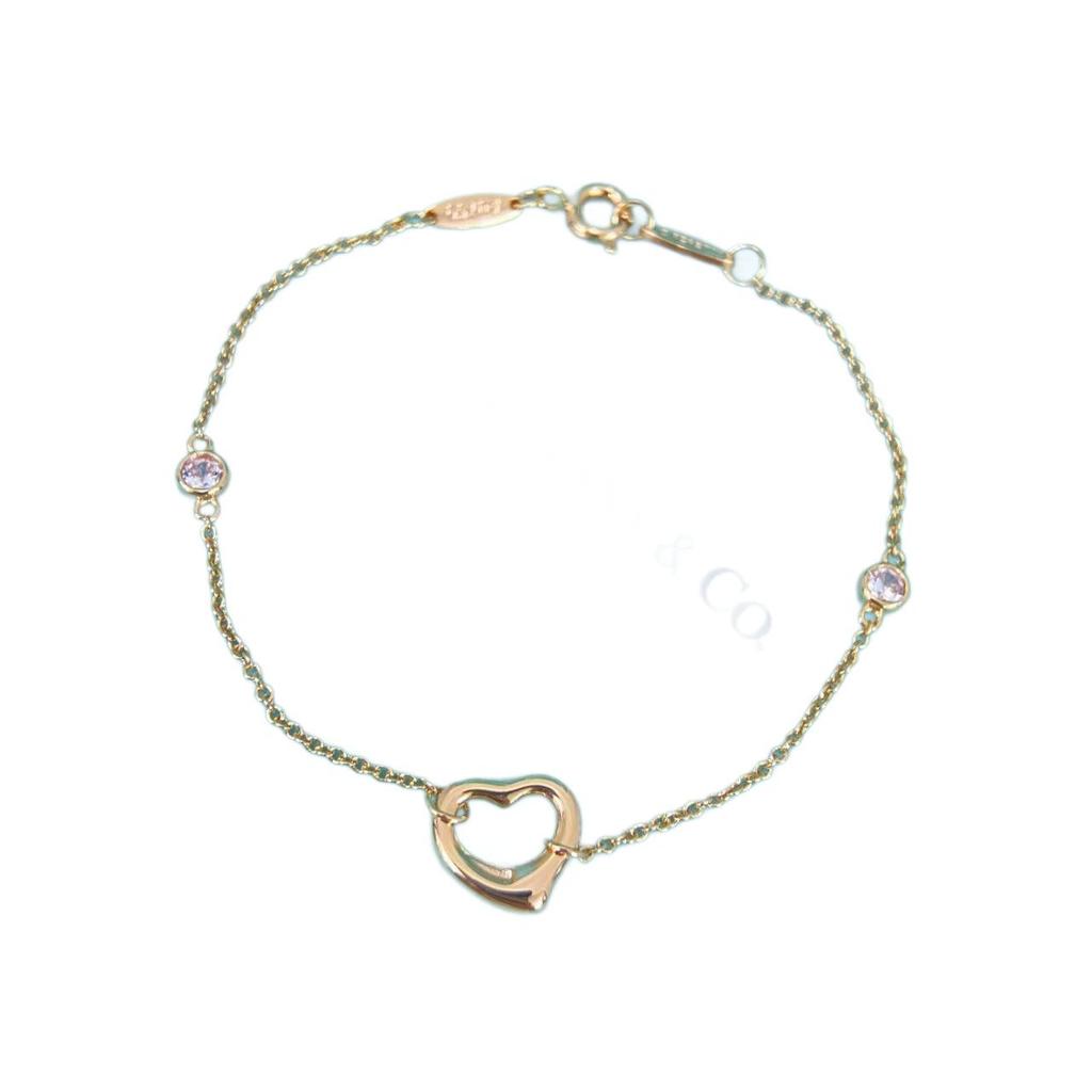 Elegant Silver Heart Pendant Bracelet for Women - Stylish and Versatile