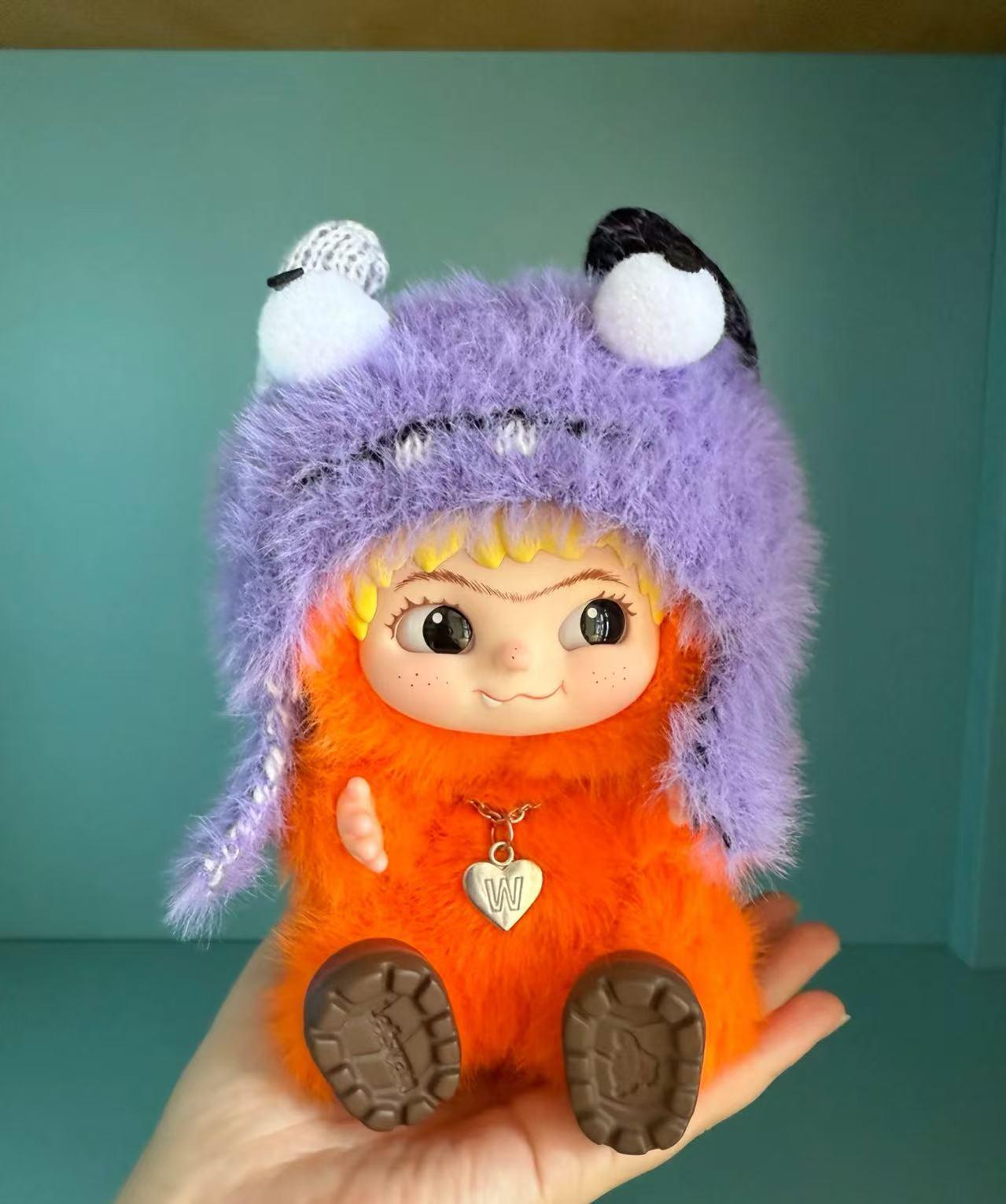

Wakuku Furry Trendy Party Series Blind Box Plush Doll Pendant