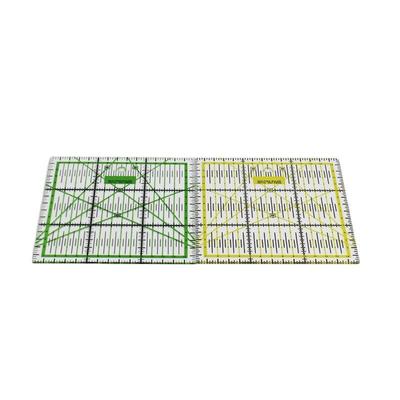 1 Stück Acryl-Quiltlineal, transparentes quadratisches Quilter-Stoffschneidelineal, Acryl-Bügellineal mit zweifarbiger Gitterlinie