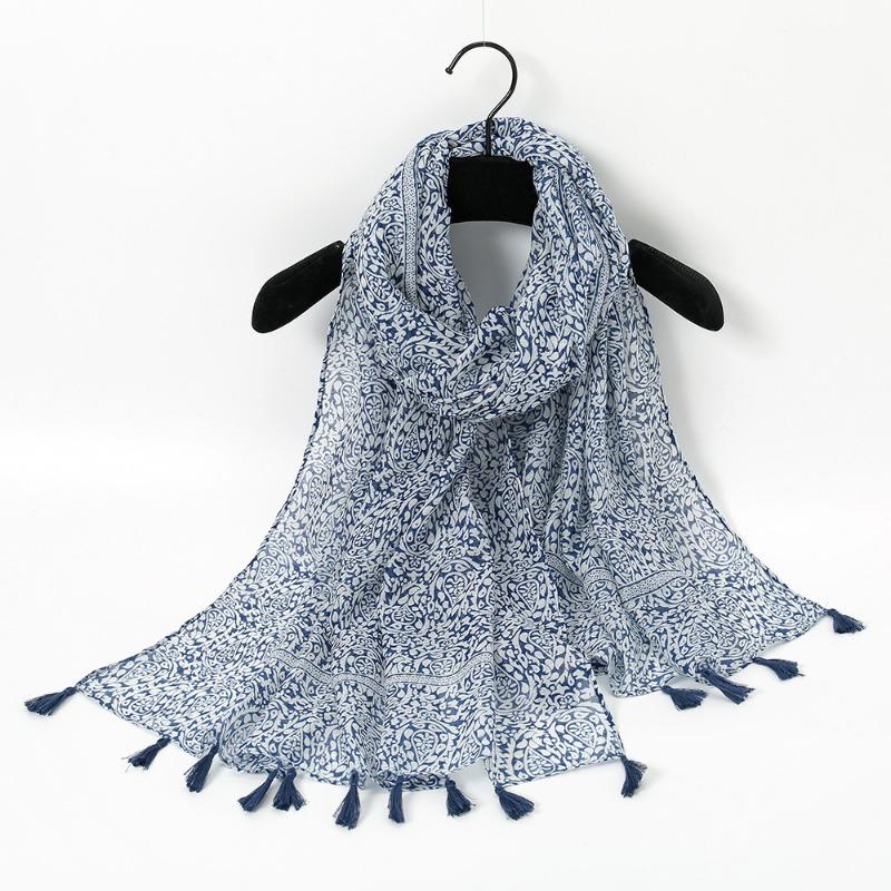 Autumn and winter small fresh rendering ink painting butterfly printing warm shawl, travel beach towel cotton and linen feel scarf