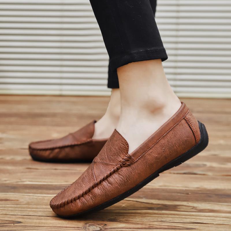 Lässige Herren-Slipper mit flachem Boden Retro Britischer minimalistischer Stil Business Büro Freizeit Party Bequeme Outdoor-Schuhe