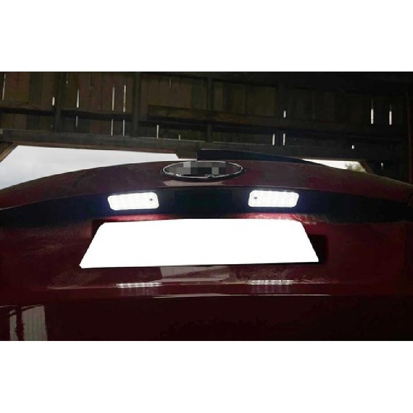 OE-Fit White 18-SMD LED License Plate Light Kit For 2013-18 Hyundai Santa Fe SUV