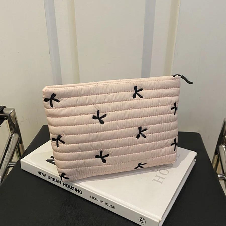 

Fashion Women Handbag Portable Simple Oxford Bow Travel Organizer Makeup Storage Pouch Large Capacity Cosmetic Zipper Bag рожевий