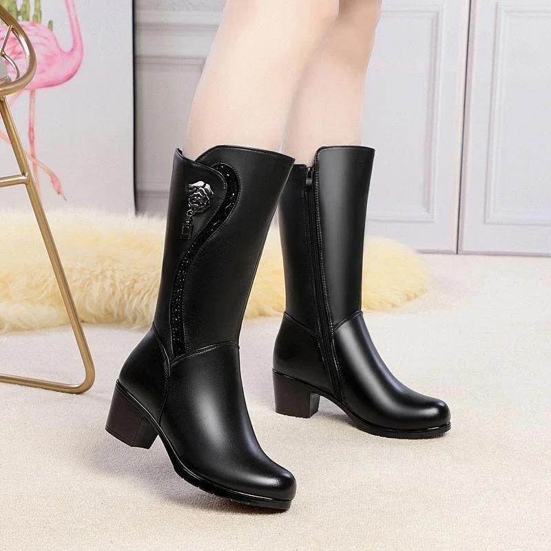 Non-slip Thick Snow Boots Women Plus Velvet Cotton Black Boots Winter Mid-Calf  Mid-tube Shoes for Women Size 41 42 Botas Mujer