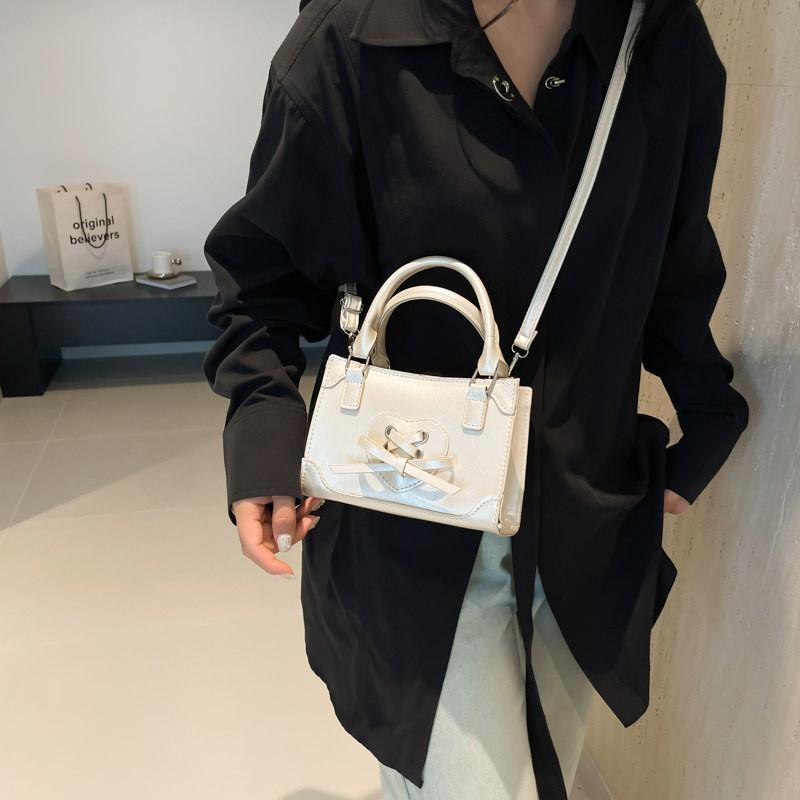 Chic Love Heart Handheld Small Square Bag For Women In Elegant Black White And Red For Fall Winter