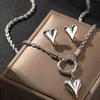 Stainless Steel Necklace Superior Feeling Delicate Twist Chain Chic Heart Pendant Gorgeous Necklace For Women Zircon Handmade