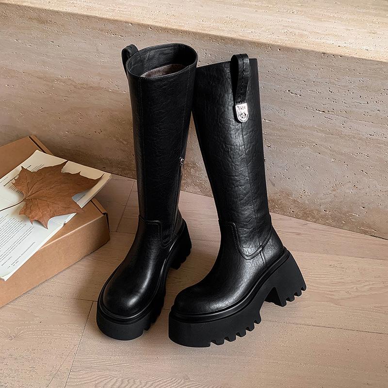

Нишевый дизайн милые крутые малышки платформа рыцарские сапоги 2025 осень и зима новая мода высокие сапоги круглый носок толстый каблук сапоги женские 40