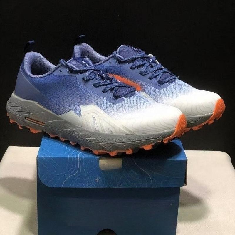 Classic Brand Men Woman Walking Outdoor Shoe Anti-Slip Comfortable Mountain Climbing Footwear Designer Walking Jogging Shoe