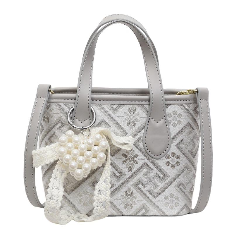 Fashion Handbag Women's New Versatile Shoulder Messenger Bag