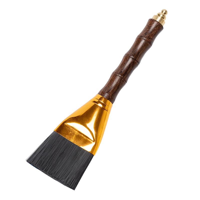 Черная Чайная Кисть с Золотой Инкрустацией Нефритом