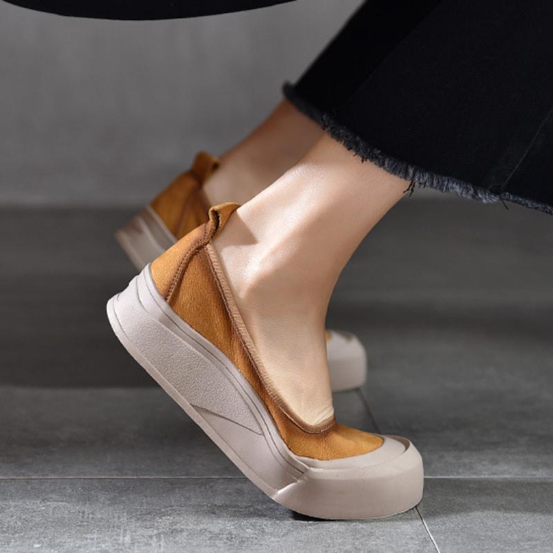 Johnature Loafers Valódi bőr vastag talpú felcsúsztatható cipők kerek orrú sekély női lapos cipők