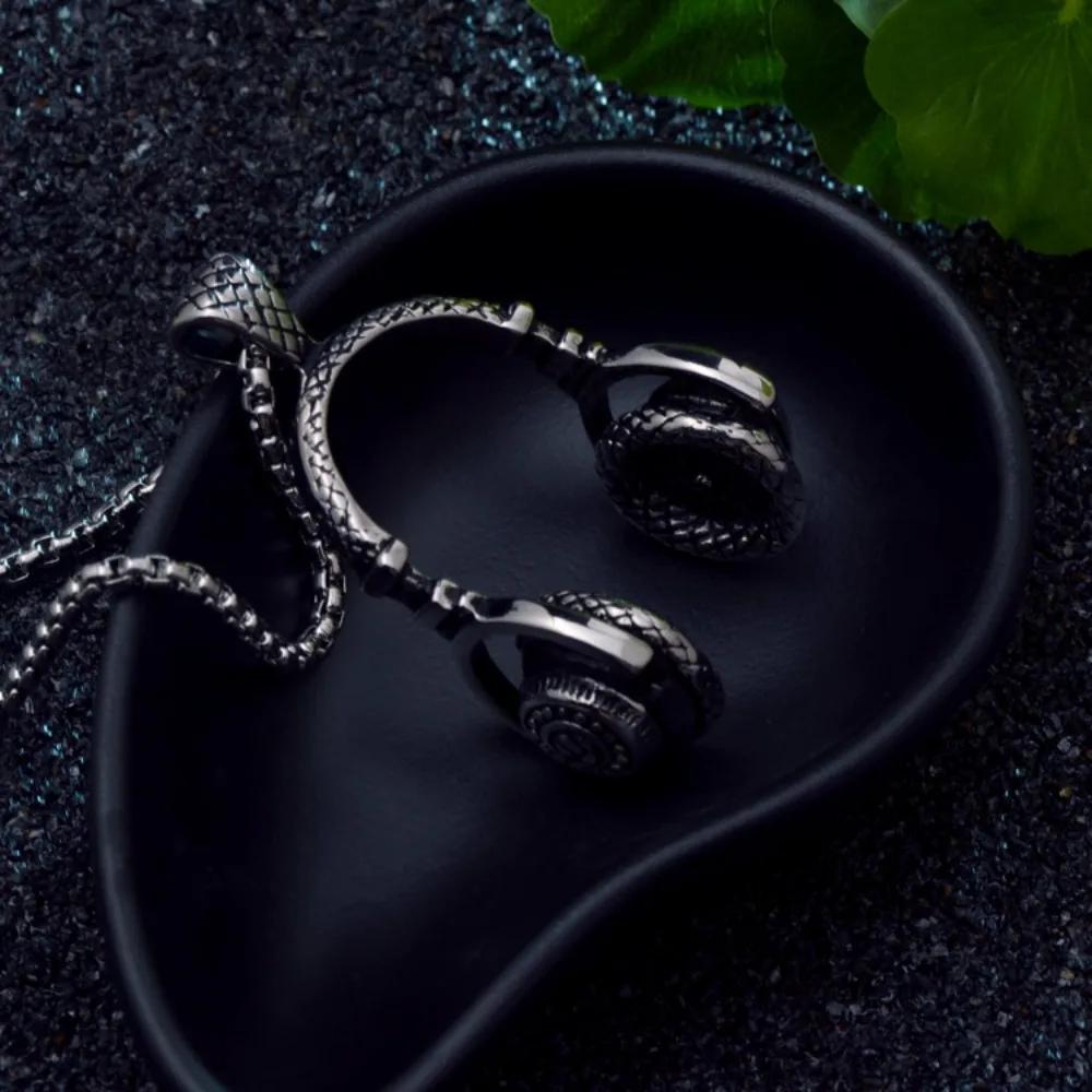

Japanese, Korean, European and American Fashion Headphones, Rock Style Hip-hop Fashion Men s Pendant чорний