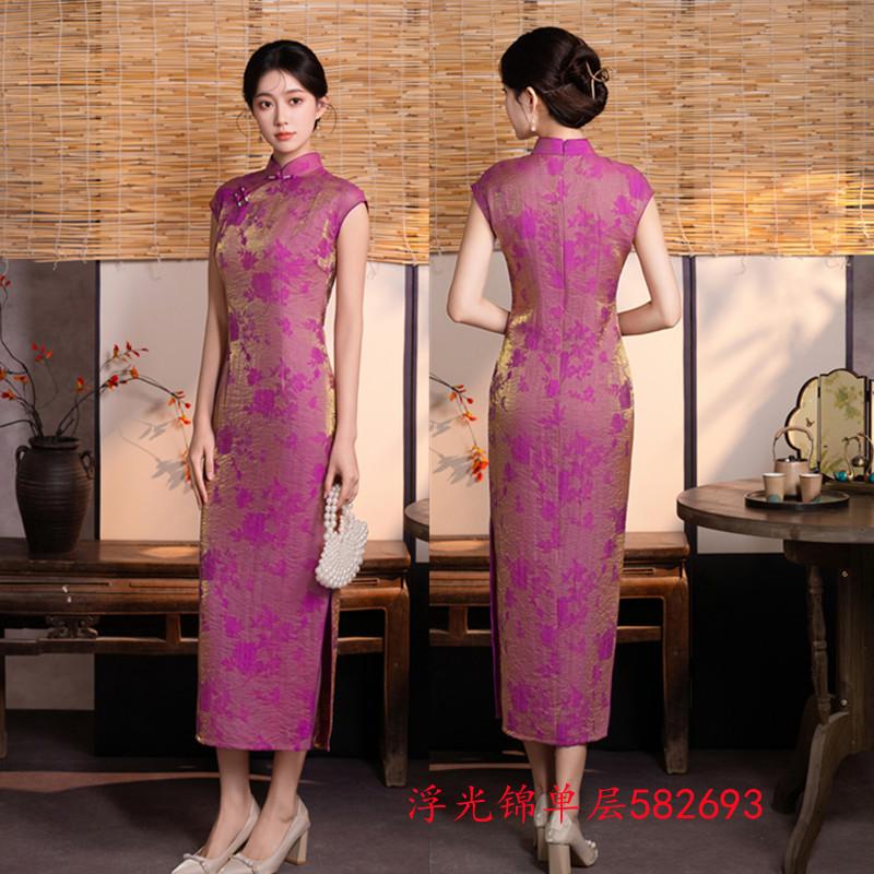 Retro Chinese style long floating brocade cheongsam 1011 summer new slim and thin middle-aged and elderly women's cheongsam skirt