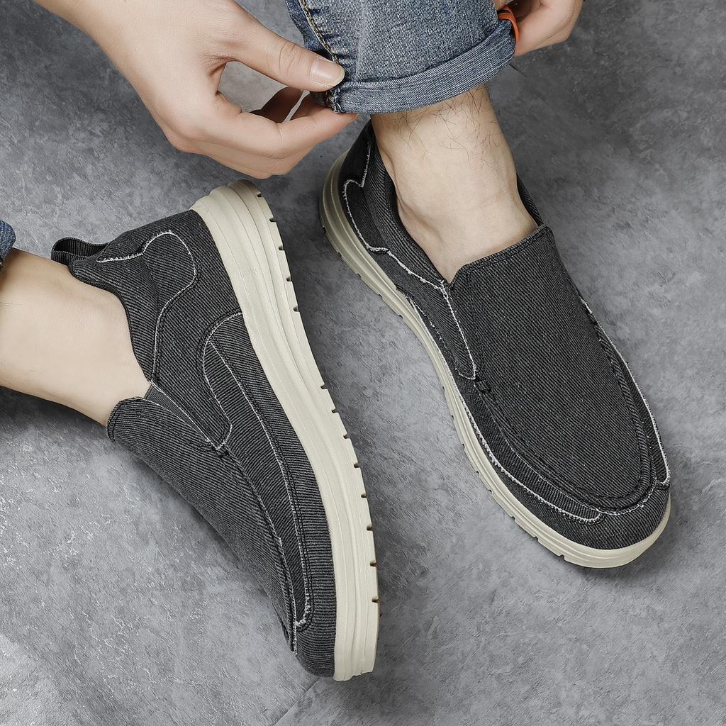 New Men Casual Shoes Slip On Canvas Loafers Comfortable Walking Flats for Man Non Slip Soft Moccasins Sneakers Driving Shoes