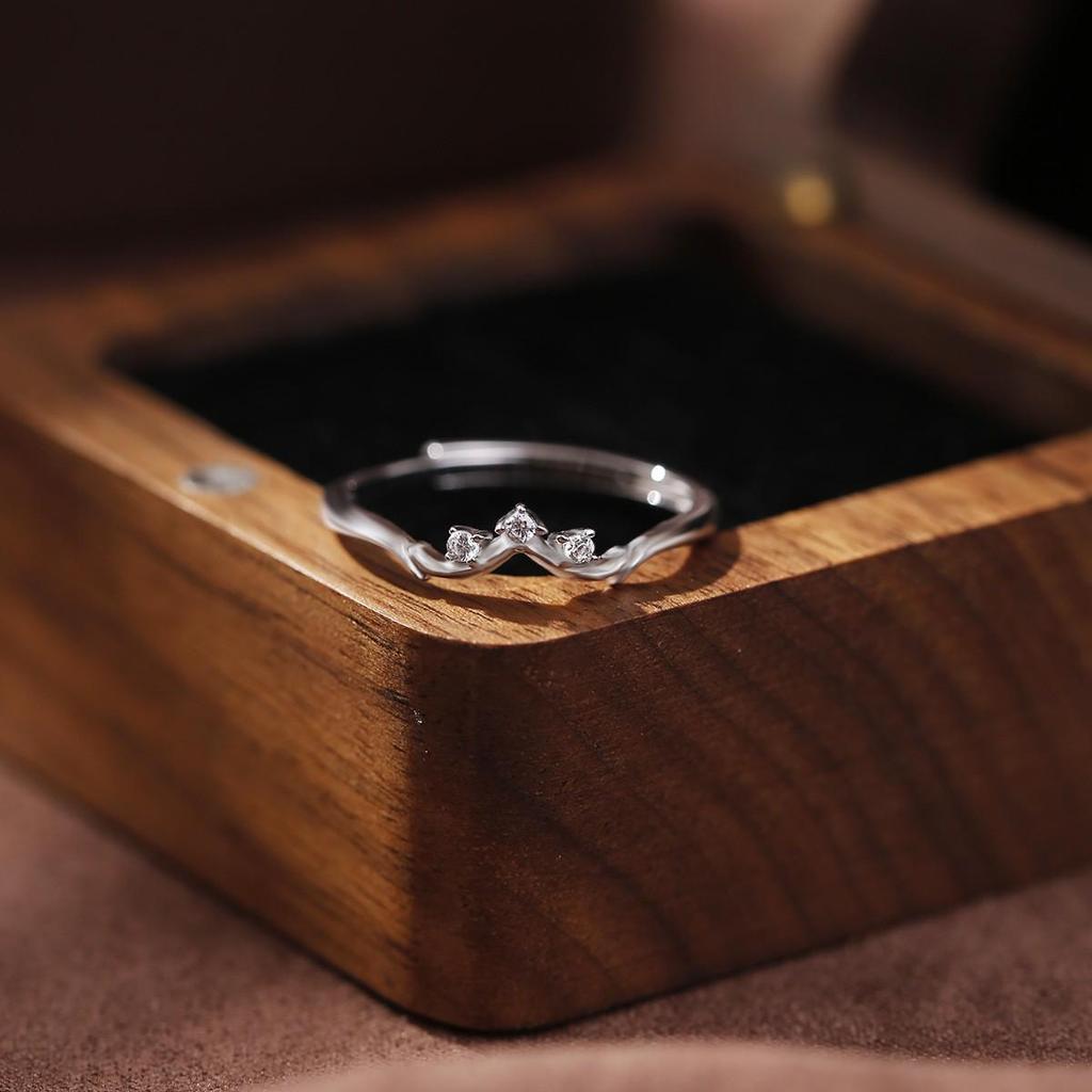 Sterling Silver Six-Prong Moissanite Ring: Non-Fading 925 Silver Pinky Ring for Men & Women, 18K Gold Accents