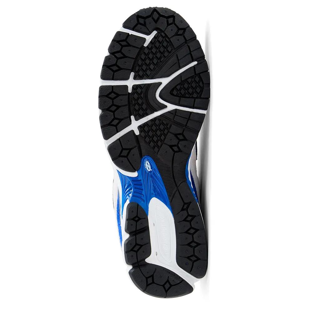 New Balance Sneakers 2002R